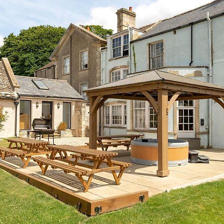 Cotswold Manor House - Country House Retreat With Hot Tub, Ideal For Large Groups Petty France Dış mekan fotoğraf