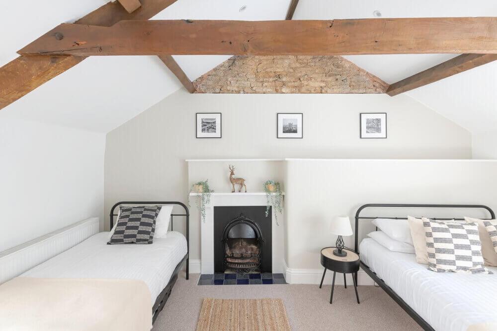 Cotswold Manor House - Country House Retreat With Hot Tub, Ideal For Large Groups Petty France Dış mekan fotoğraf