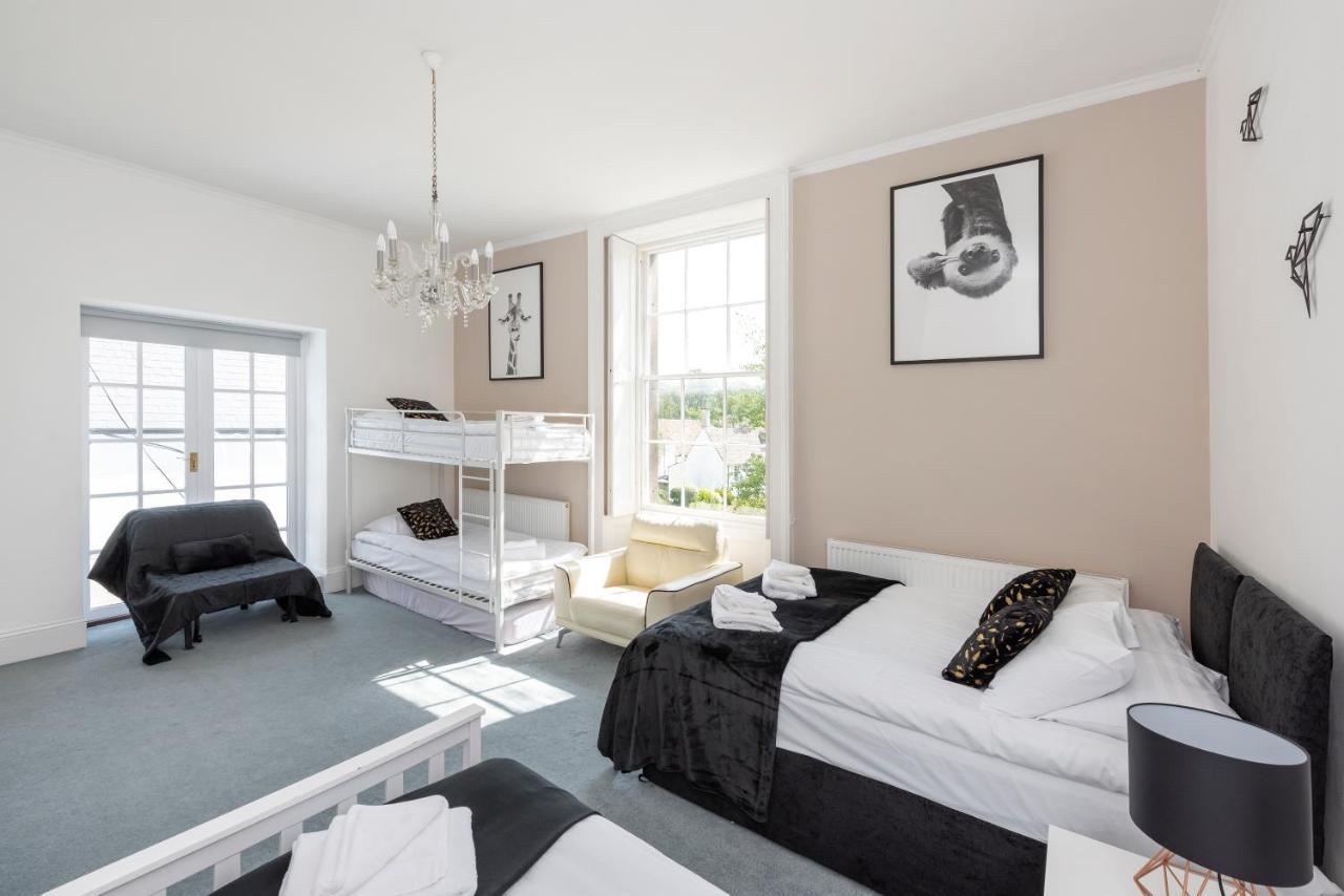 Cotswold Manor House - Country House Retreat With Hot Tub, Ideal For Large Groups Petty France Dış mekan fotoğraf