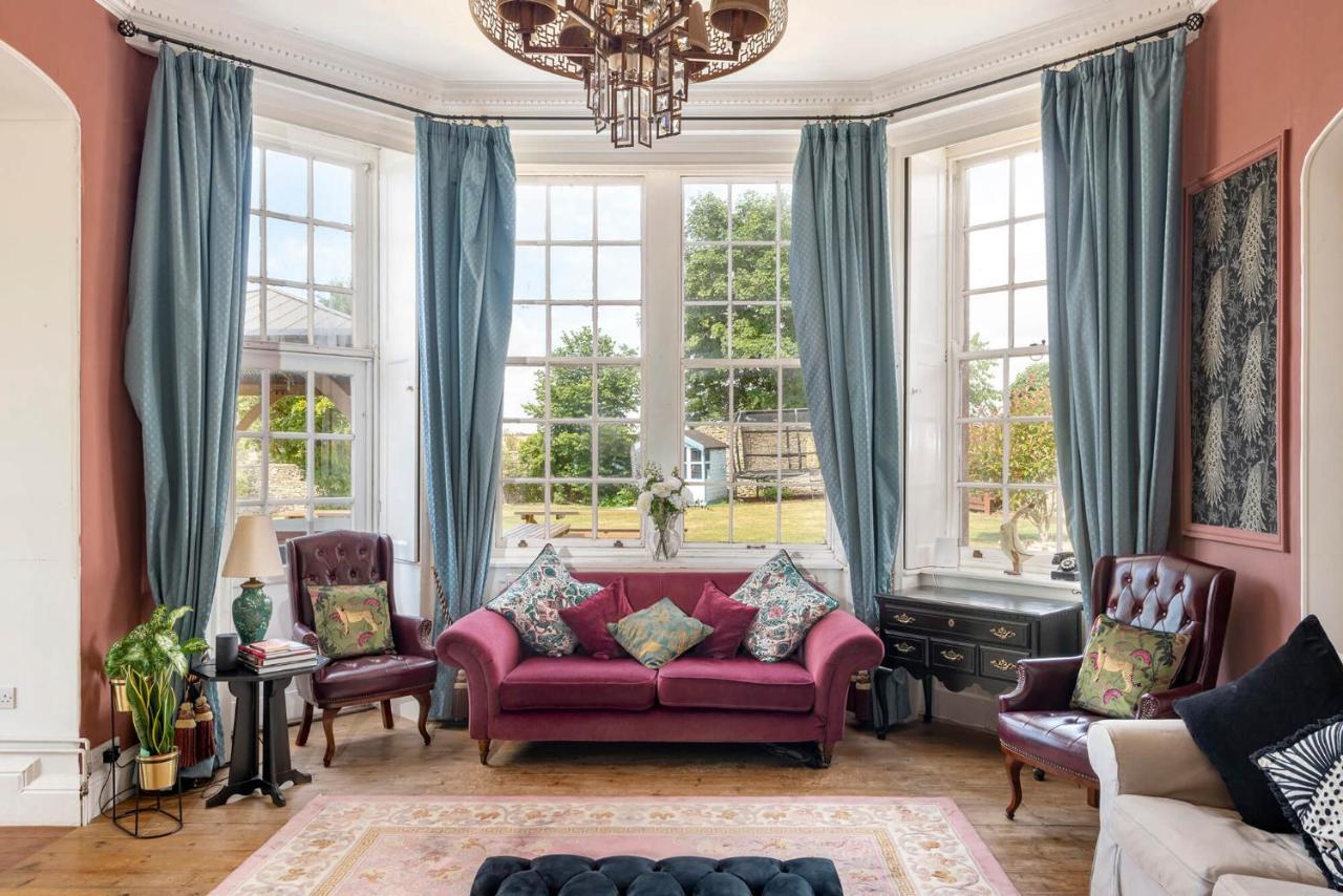Cotswold Manor House - Country House Retreat With Hot Tub, Ideal For Large Groups Petty France Dış mekan fotoğraf
